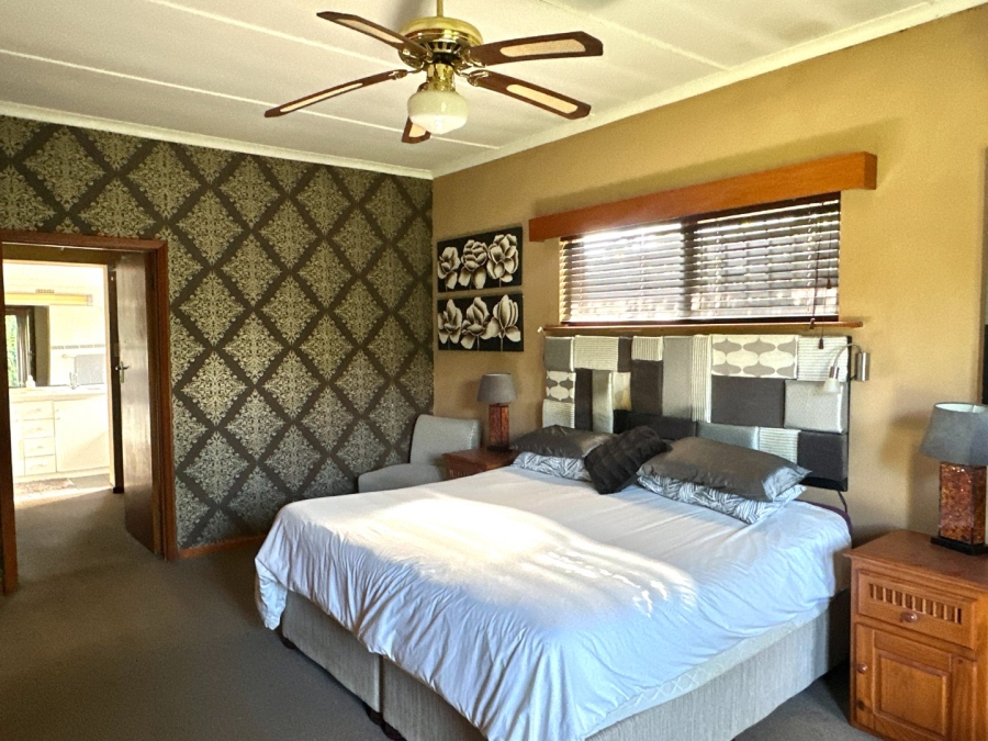 4 Bedroom Property for Sale in Bergsig Western Cape